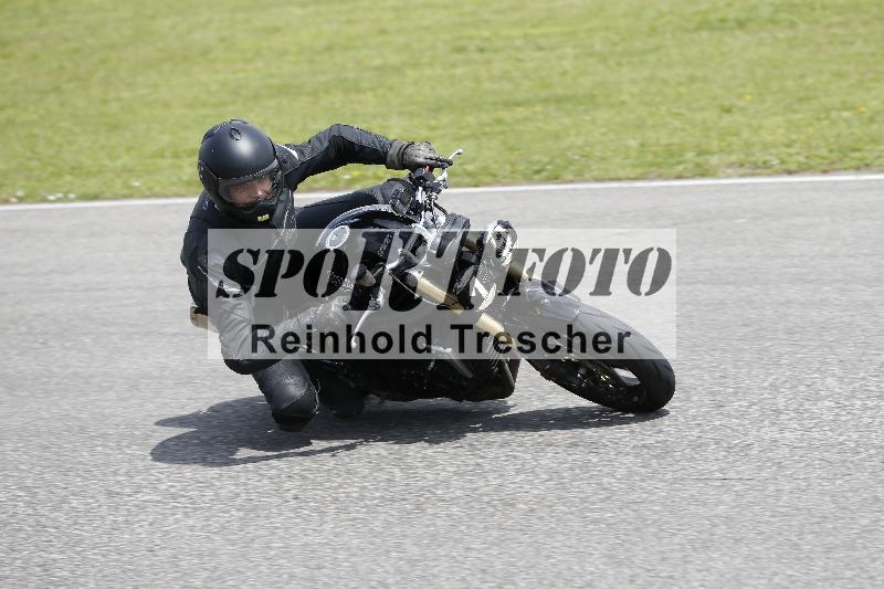 /Archiv-2024/29 12.06.2024 MOTO.CH Track Day ADR/Gruppe gelb/19